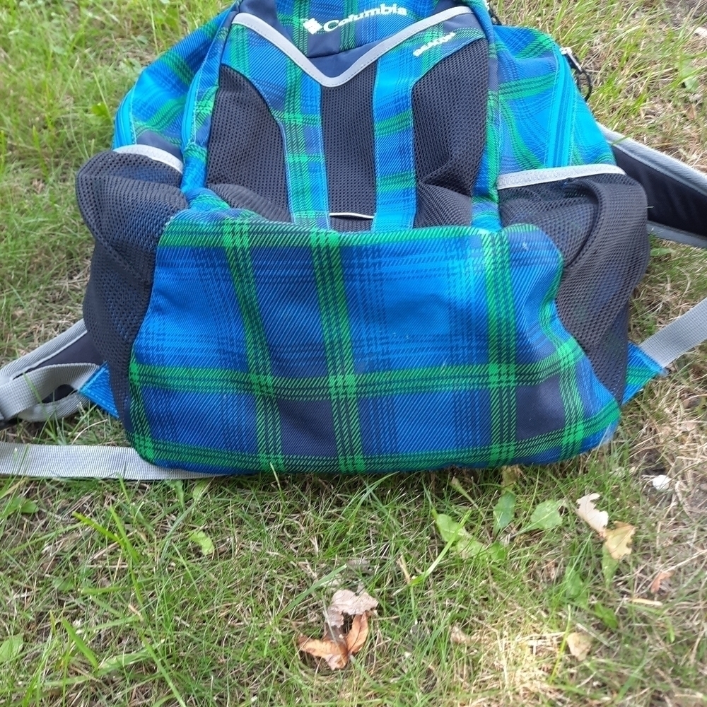 🛍 Columbia Beacon Daypack Backpack 2 water bottle pockets blue green plaid - Picture 10 of 14